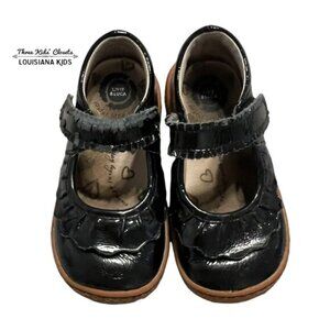 Livie & Luca Sz 9 Black Patent Leather Classic Ruche Mary Jane Shoes